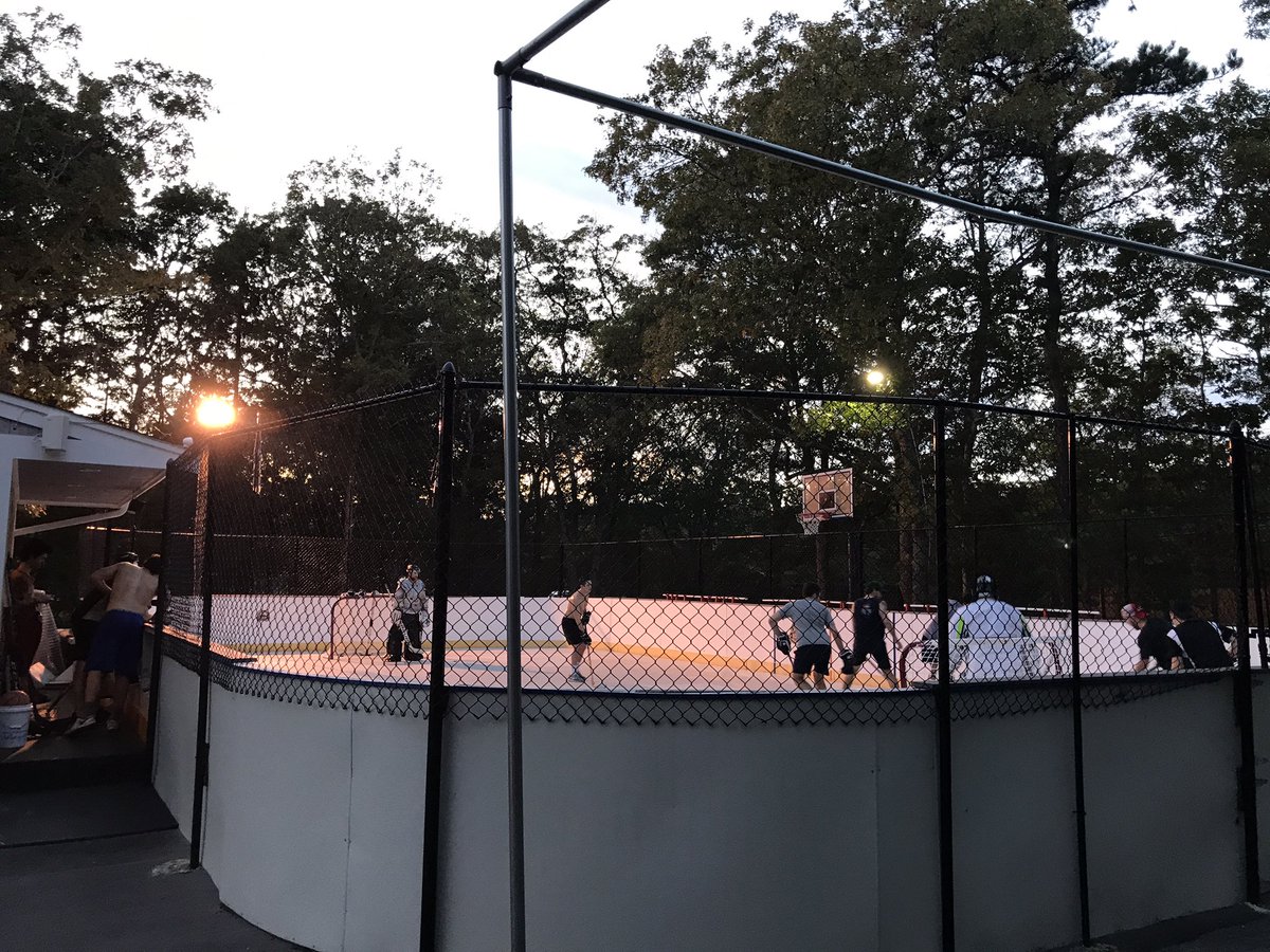 TACapeCod's tweet image. Seahawks jr team in day off engage in street Hockey game on day off. Team bonding at its best