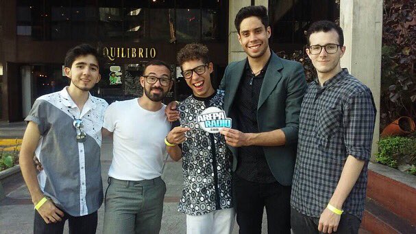 Info3punto0's tweet photo. La banda de #PuertoOrdaz @ColibriBandada obtuvo la Mención Especial del Festival @NuevasBandas 2017. ¡Bien merecido! ¡FELICIDADES!👏#NB2017 https://t.co/sXgL0zh65D