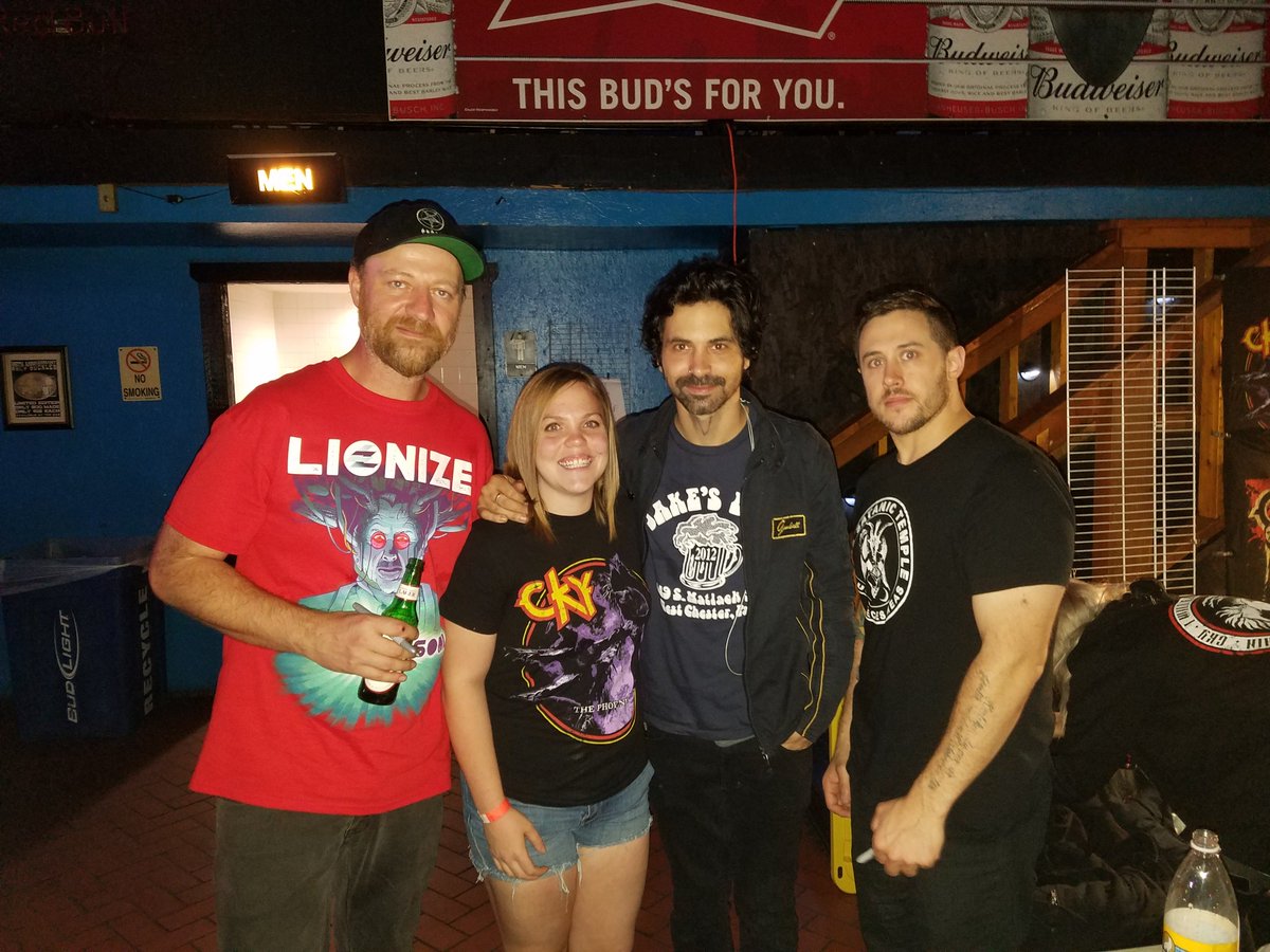 ashleycobain's tweet photo. Thank you again @ChadIGInsburg @mattdeis @jessmargera @ckymusic for a wonderful night! Safe travels! Love ya guys! ❤ #ÅLLIANCE https://t.co/tbI5yDinY7