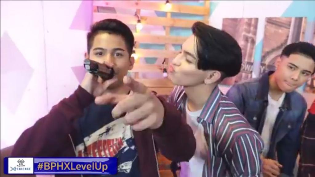 BPHBelieversOFC's tweet photo. Yung bawat pagsasaita ni @boyband_nielm My pannguso si mayor @boyband_joao dito.. 💜💜
#JoNiel
#BPHXLevelUp https://t.co/87pdmq3VNd