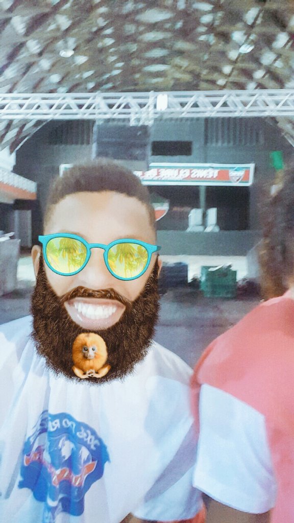 lucasjogasujo14's tweet photo. DA AULA BIGODE GROSSO PORRA
#EUAQUI https://t.co/UcUIGUsnC8