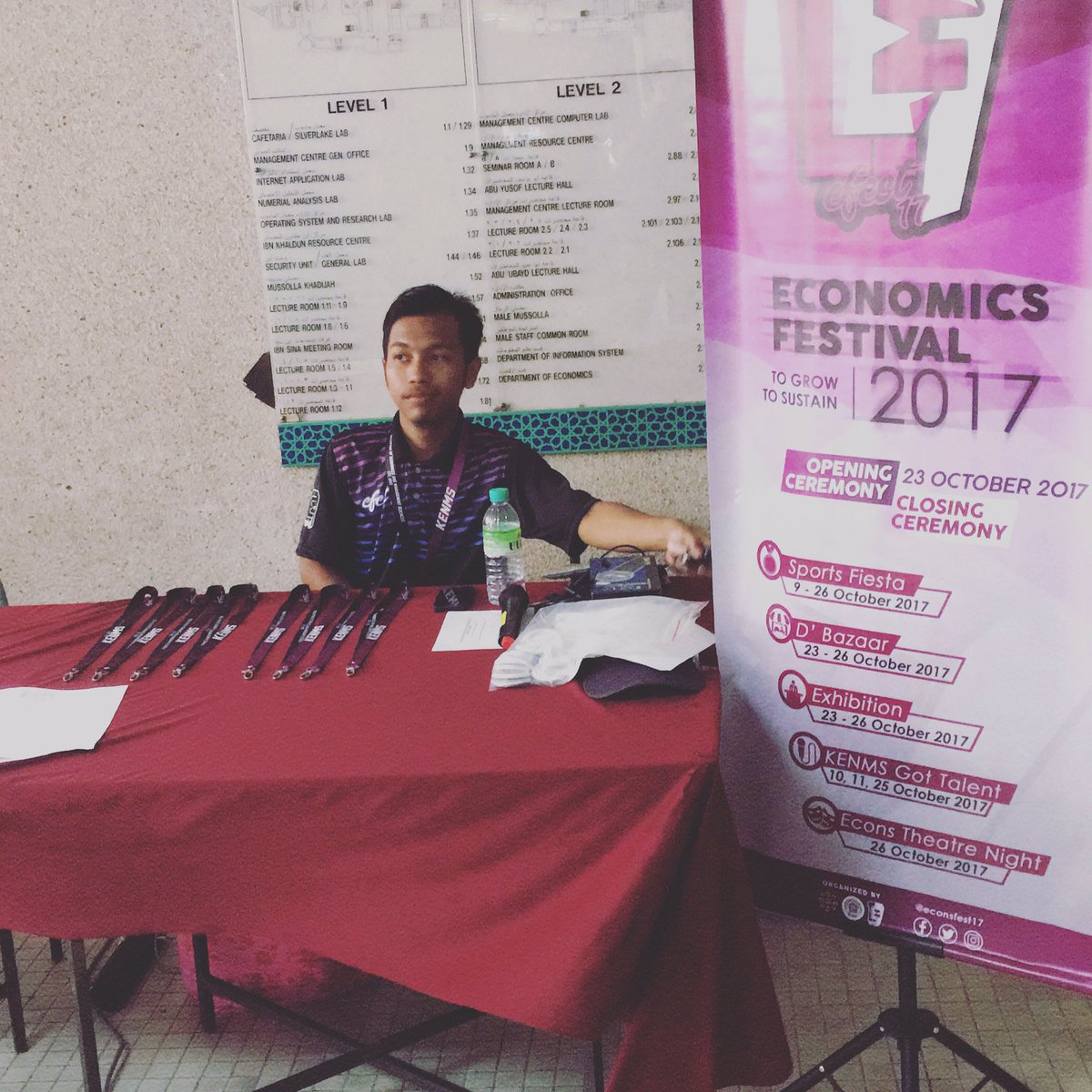 econsfest18's tweet photo. You guys can get the limited edition LANYARD of KENMS by #Efest17 at #DBazaar booth guys πͺπ½
Grab it before it's too late π https://t.co/P7ki2sLXbj