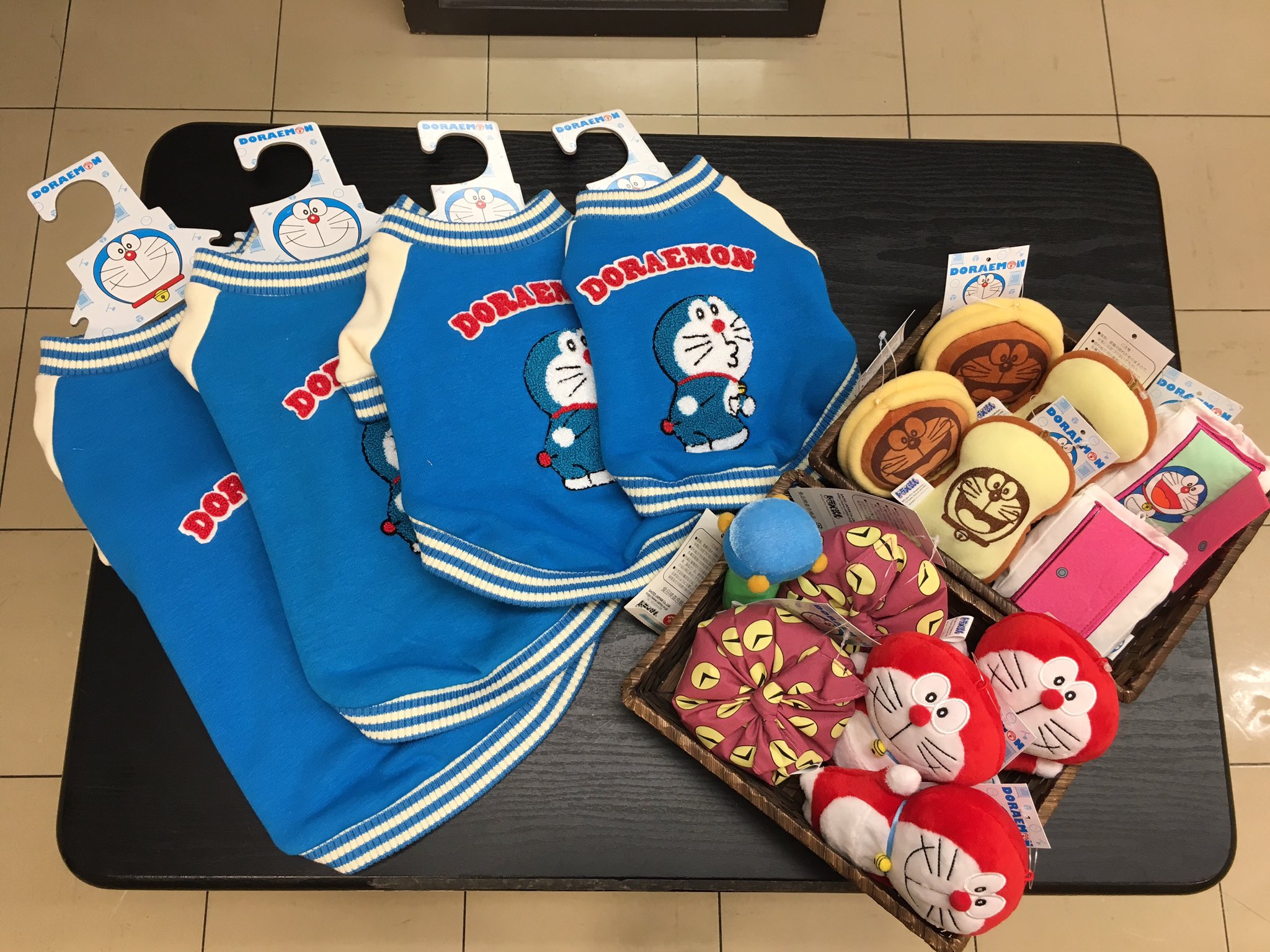 ペットウィズ吉祥寺店 新商品 ドラえもんグッズが入荷しましたヾ Gt Lt ﾉﾞ ドラちゃんのスタジャン 1号 4号 アンキパンやミニドラのおもちゃなどなど W ペットショップ 吉祥寺 ドラえもん スタジャン 新商品 ひみつ道具