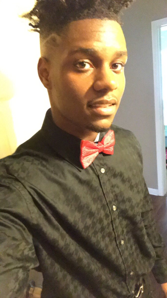 Bloroplast's tweet photo. Hoco2k17 https://t.co/KVMCyCGebk