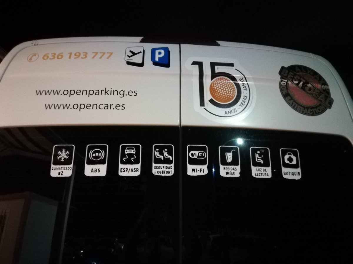 vero4travel's tweet photo. Si hay que madrugar que sea para volar :). Acabamos de dejar el coche en el @OpenParking del aeropuerto de Alicante. #trier y #luxemburgo https://t.co/kJQVNb7kXu