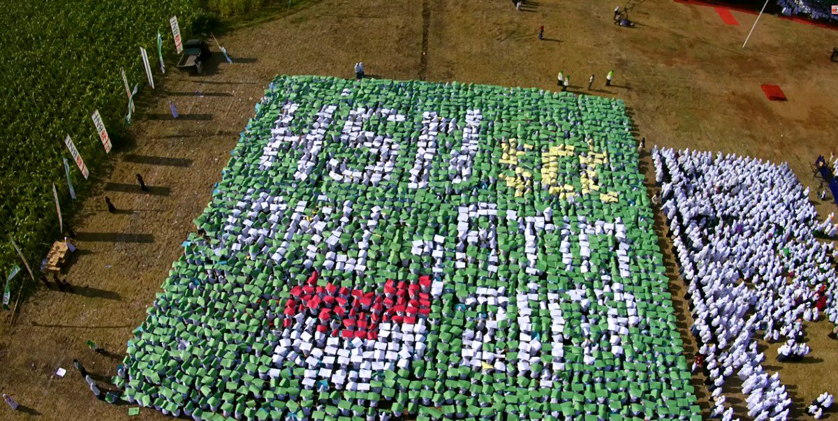 Kami santri kami manut kiai sampai mati.... #HariSantri2017