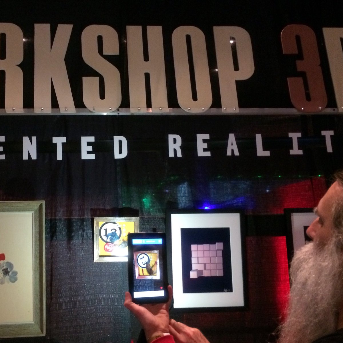 SpudRat3's tweet photo. Showing #kimikitsch #augmented reality at #ge2live with #workshop3d https://t.co/W0OVMoUuWw