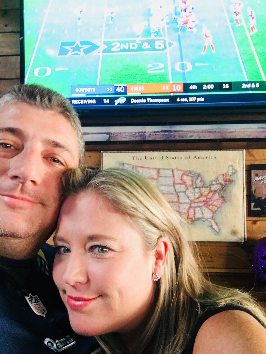 DCnameforever's tweet photo. Watching the boys earlier πππ»π
#dallascowboys #cowboys #dallasforlife #nfl #cowboysnation
#Cowboysvs49ers https://t.co/RJN4mhIKHE