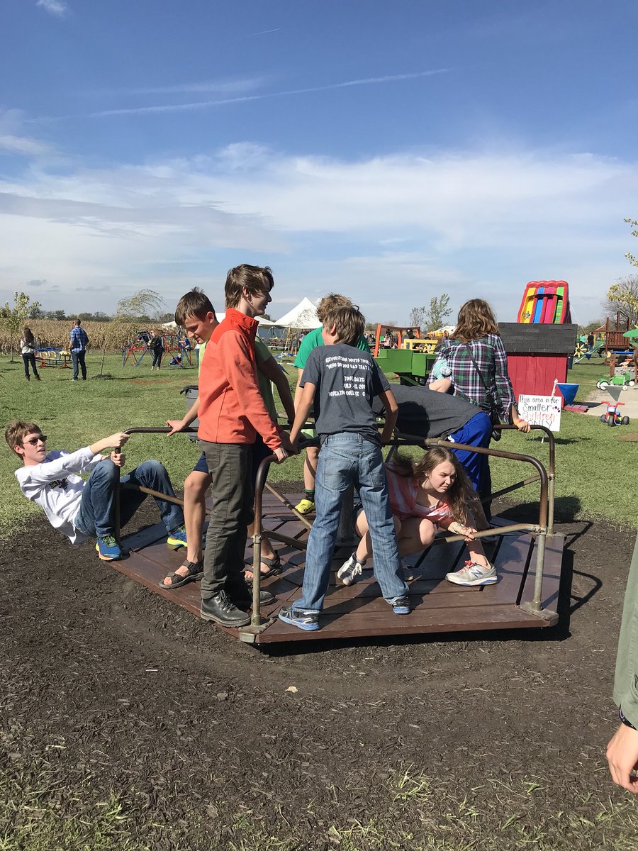 bestbuddiesnc's tweet photo. What a turnout! Loved seeing everyone at the Pumpkin Patch today! https://t.co/aMDgyKWGuK
