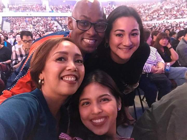 samxsanti's tweet photo. Maine with Kakai, Terry, and China
(c) Freddie Bautista
@mainedcm #YupIAmThatGirlin3Days https://t.co/5HW0pIrWDP