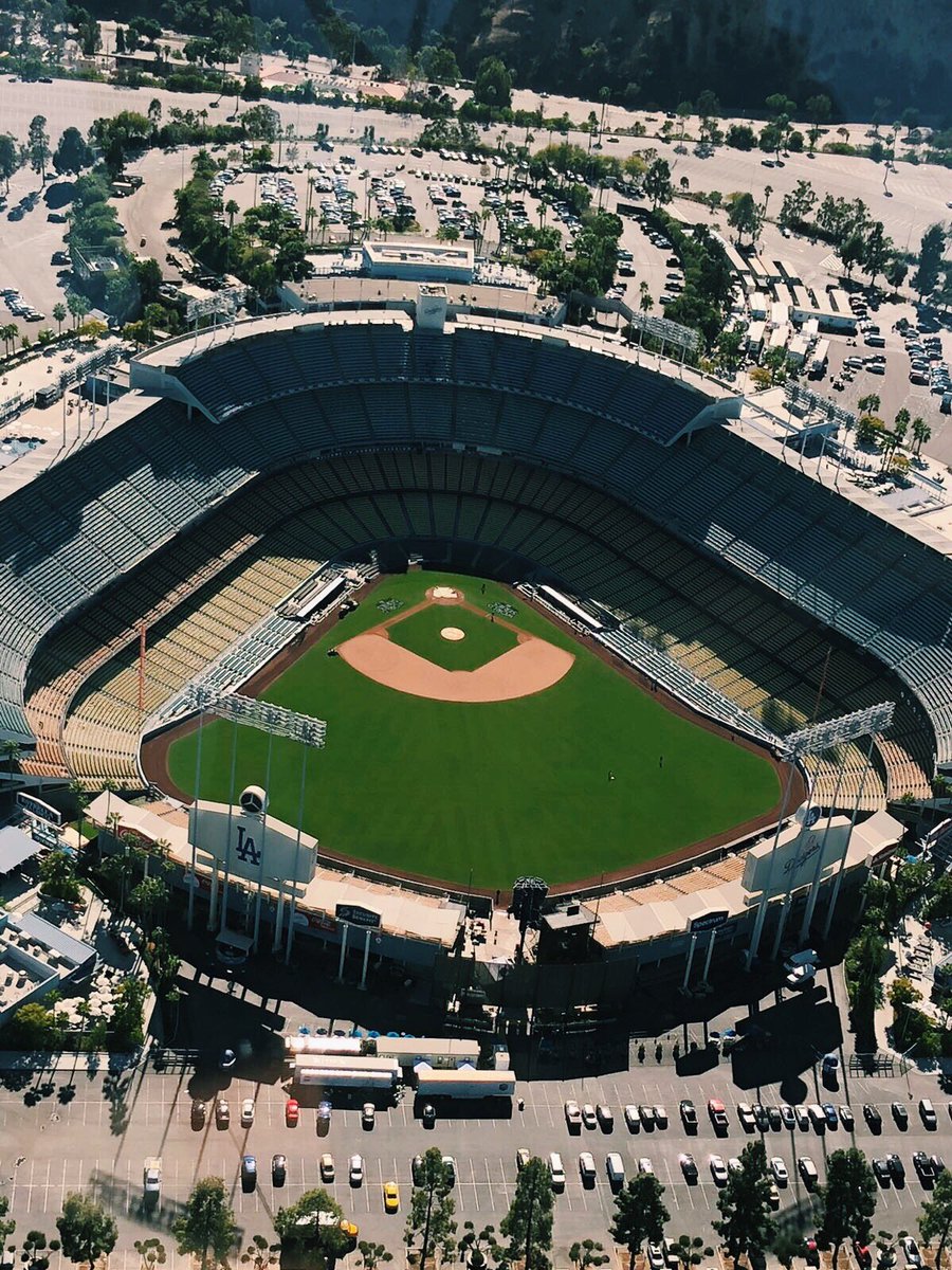 mayaperess's tweet photo. Best place on earth!!!! See you on Wednesday for Game 2 @Dodgers https://t.co/Ml1k54gTjq
