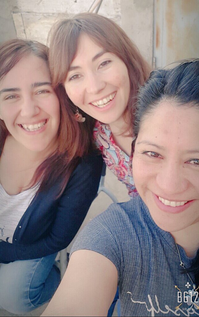 A_MaryC's tweet photo. #Friends #forevert 💞😙...Querer las con el alma https://t.co/2kYH5Qzw9W