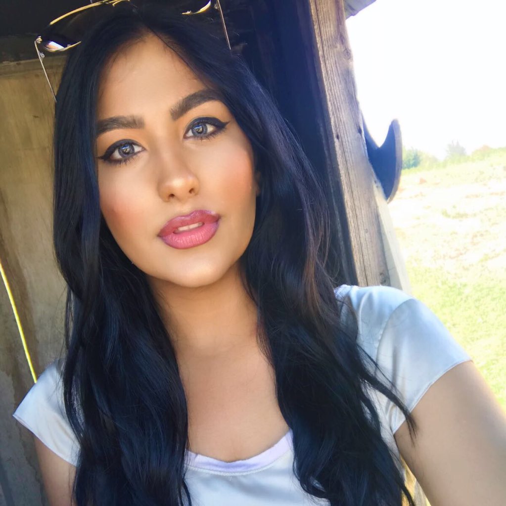 NatashaKxra's tweet photo. #NewProfilePic https://t.co/RNymFQ6pN6