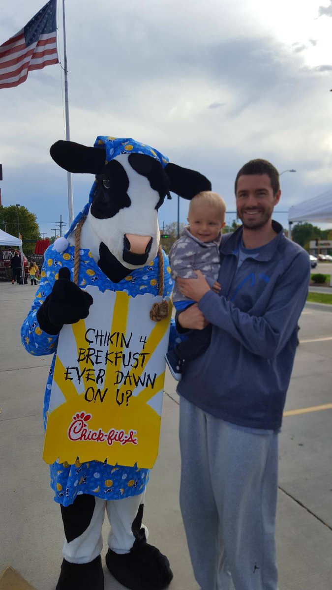 RackWater's tweet image. Had a blast at the @ChickfilA Fall Festival! #EatMorChikin #Chikin4Brekfust