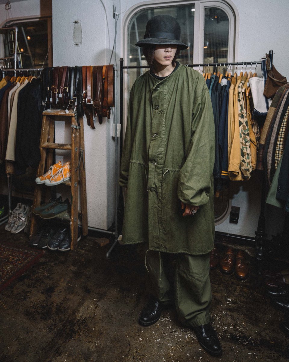 TAROCK_TOKYO's tweet photo. 【入荷品Style】
✴︎60's ガスプロテクトコート
✴︎ドルマンスリーブウールコート
✴︎vintage Coach 茶人レザーハンドバッグ
✴︎50's M-51 カーゴパンツ
✴︎old Dexter ウィングチップ https://t.co/DHcdNpaHfb