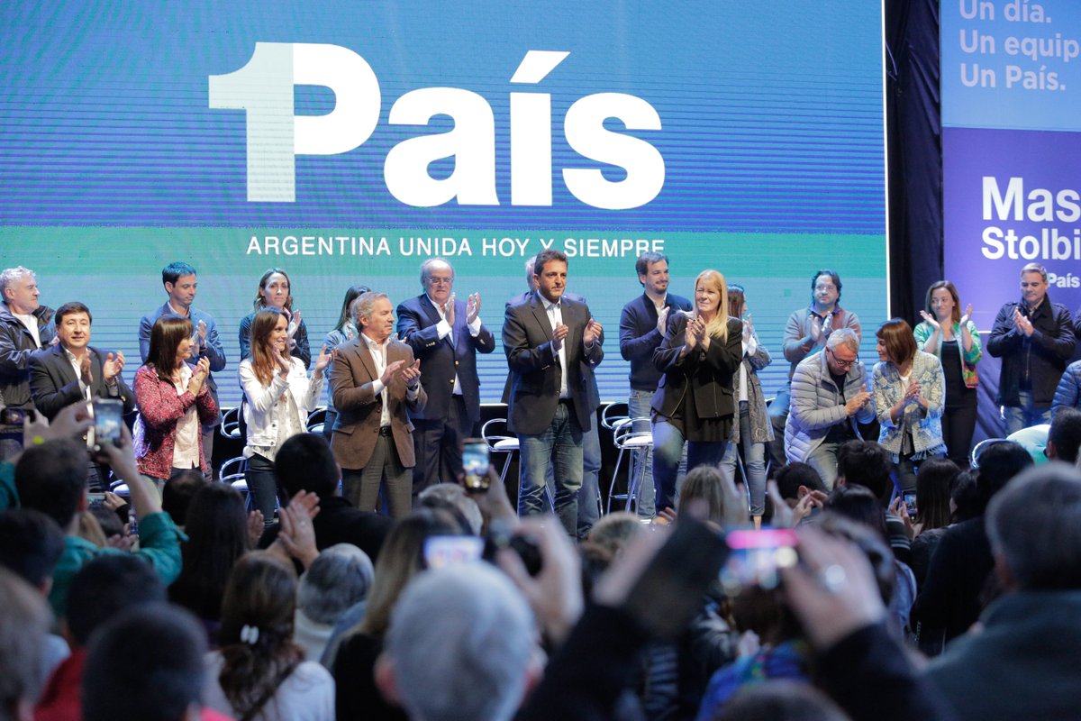 SergioMassa's tweet photo. ¡Muchas gracias a todos los que nos apoyaron! https://t.co/6Z6XthiT3i