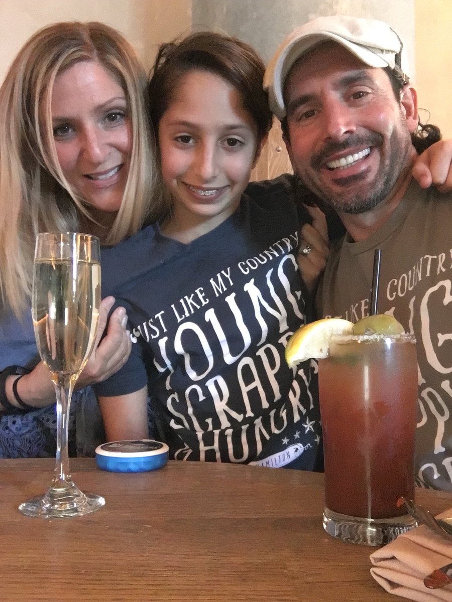 christophergia's tweet photo. #Hamilton #Sunday funday @Pantages @HamiltonMusical - but dirt brunch at @WHotels #hollywood #Delphines rocks https://t.co/lZ2BiufM1u