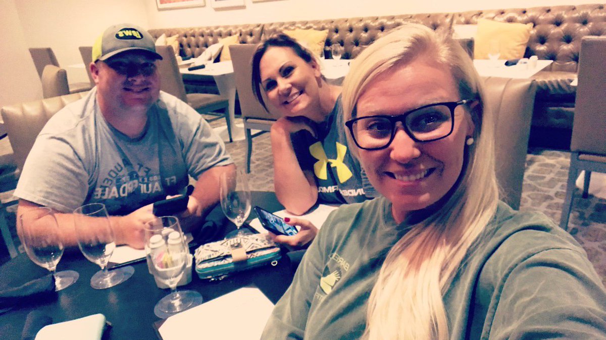 LindseyMoats's tweet photo. #LLA101 #LNLRacing https://t.co/neiuzxkwI0
