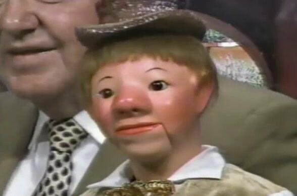 -Julia, te toca estar con el padre. - .......  #MasterChefMx https://t.co/r3dWh1LWcF<a href="/tag/masterchefmx"class="tags"><span>#masterchefmx</span></a>