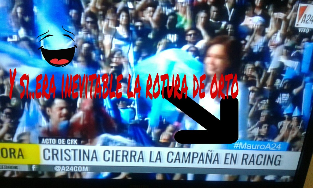gonh2o's tweet photo. @adrianschlatter lo que nace en la oscuridad muere en la oscuridad...tocarse el izquierdo https://t.co/JdESVbV88W