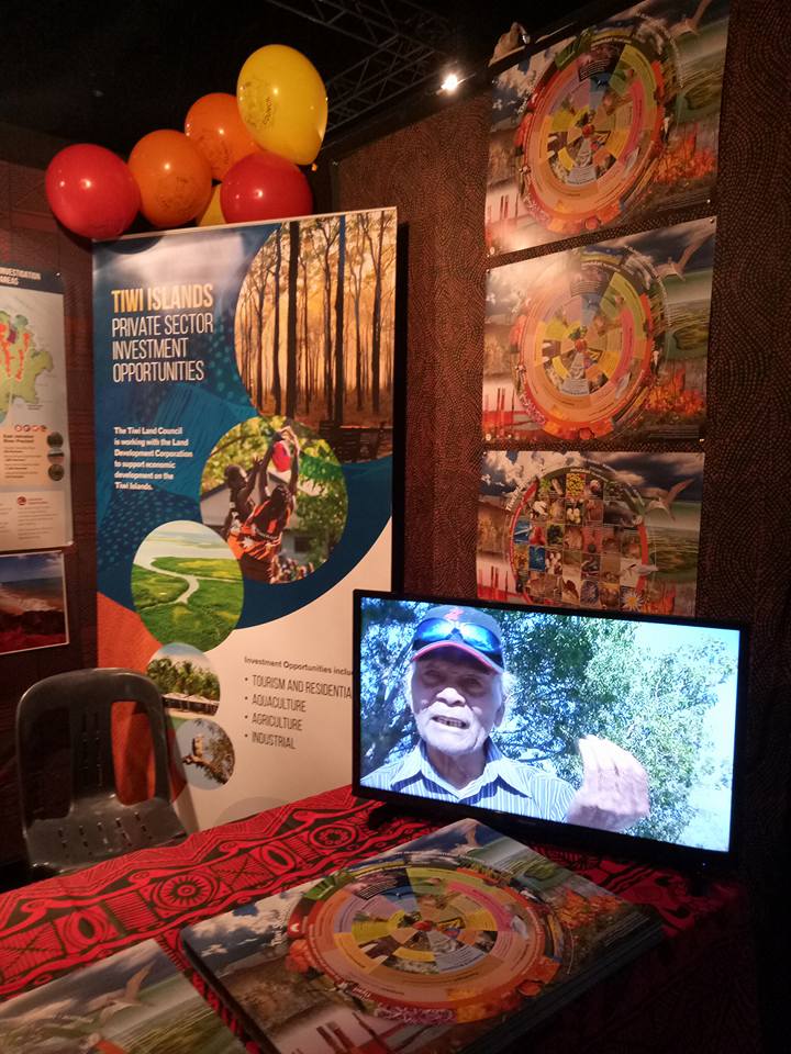 LandDevCorp's tweet image. Promoting the Tiwi Islands Investment Opportunity at the Indigenous Economic Development Forum alongside the Tiwi Land Council #IEDF8