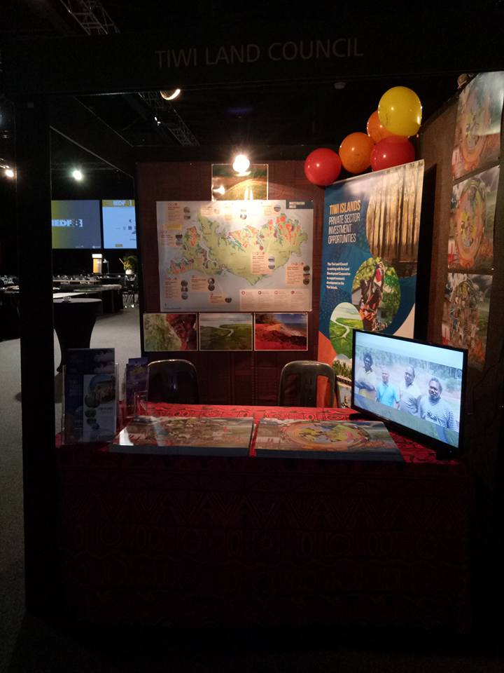 LandDevCorp's tweet image. Promoting the Tiwi Islands Investment Opportunity at the Indigenous Economic Development Forum alongside the Tiwi Land Council #IEDF8