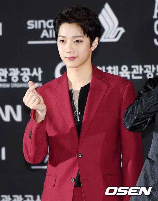 SaraBogummy's tweet photo. #라이관린 #LAIKUANLIN #赖冠霖 #워너원 #WANNAONE #laiquanlin  22/10/2017 busan asia https://t.co/VwnkB4FW2q