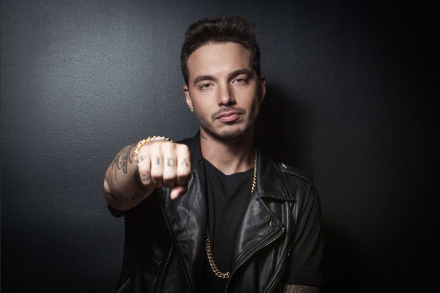 musicsales's tweet photo. Today's Top Artists on Spotify
#1 Post Malone 13,720,099
#2 Ozuna 9,903,323
#3 21 Savage 9,232,475
#4 Khalid 8,750,969
#5 J Balvin 8,252,215 https://t.co/iXSOIiSdnX