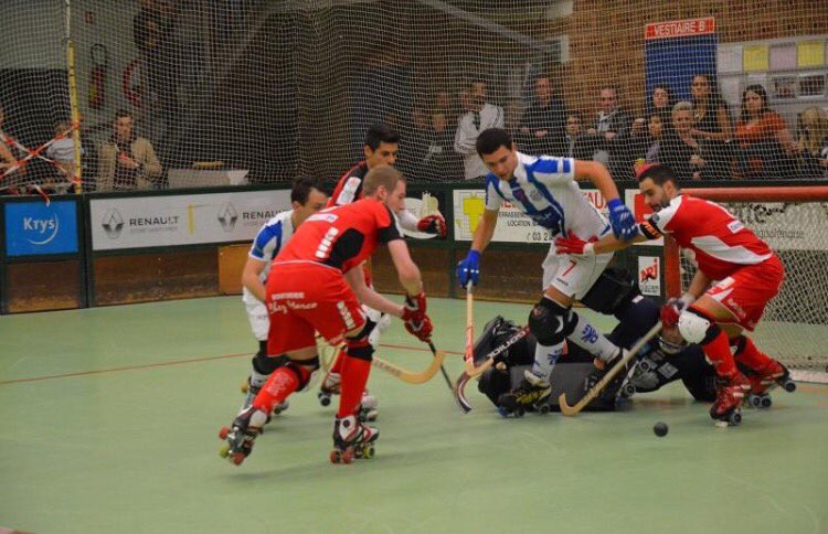 📸 (1/2) Retour sur le spectacle et la victoire des Audomarois ! 🏑🔴

Et félicitations à Léo pour sa première 👍

Bonne semaine à tous 😃
