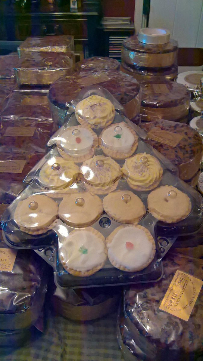 thechirnells's tweet photo. not going to use dinning room for a while, new Cherry Christmas cake and new for this year 12 sweet mince pies in a Christmas tree box https://t.co/Yx1mAN7vdI