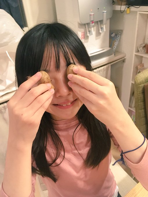 Twitterのコスプレ画像3