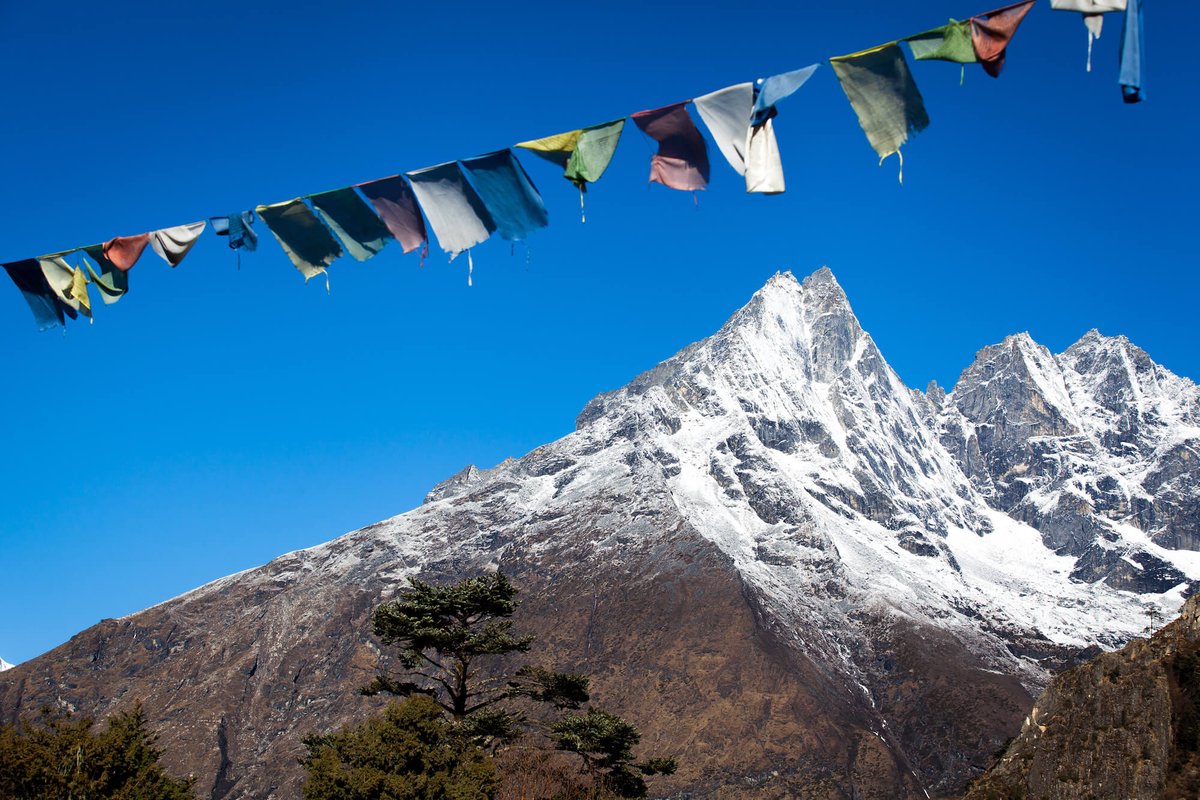 MountainQuests's tweet photo. A visual journey to #EverestBaseCamp - some of the incredible sights you can expect to see along the way | https://t.co/A9yEqk5wYY https://t.co/3FpE0Y3BM7