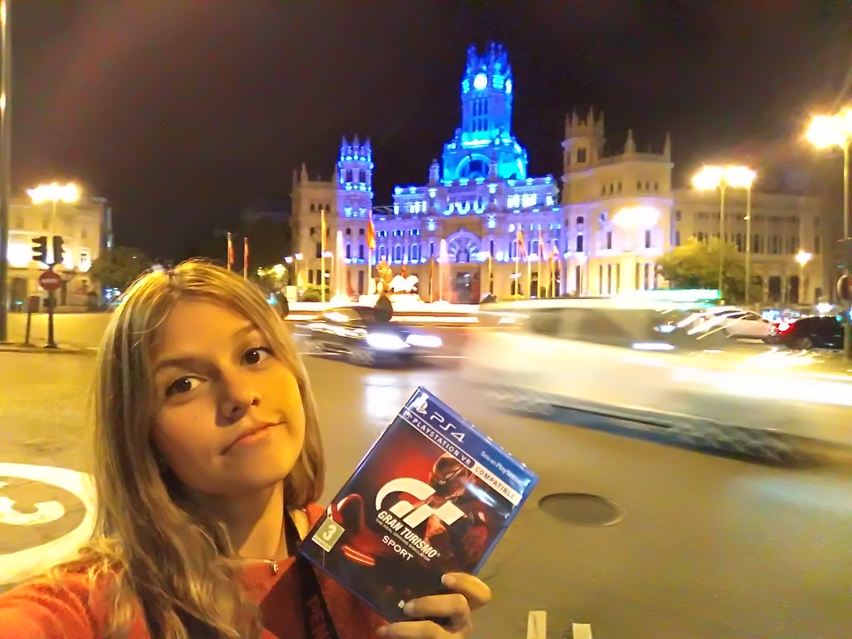 Tey_andreina's tweet photo. Ya en mis manos esta preciosidad!! Muchas gracias @PlayStationES por el obsequio #CazadorGTSport #Cazadora https://t.co/Tx2mqq4NjX