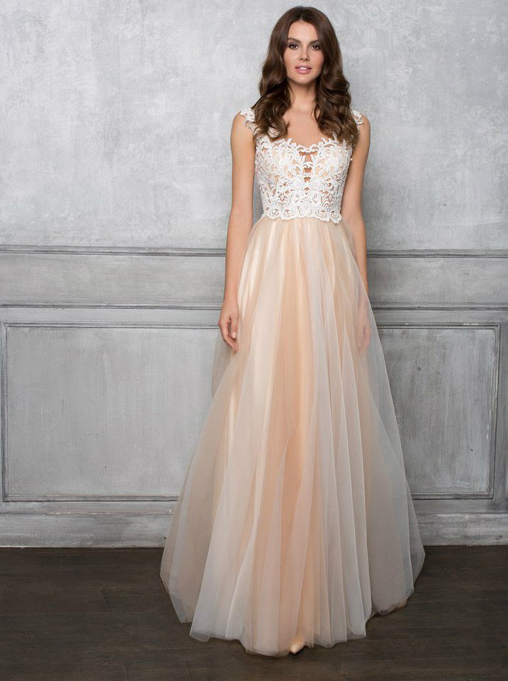 AMOURBRIDALperm's tweet photo. Дорогие невесты, приглашаем вас на примерку свадебного платья! 👗👰 
https://t.co/Jk16Y5eq4P https://t.co/wNgdMexBFm
