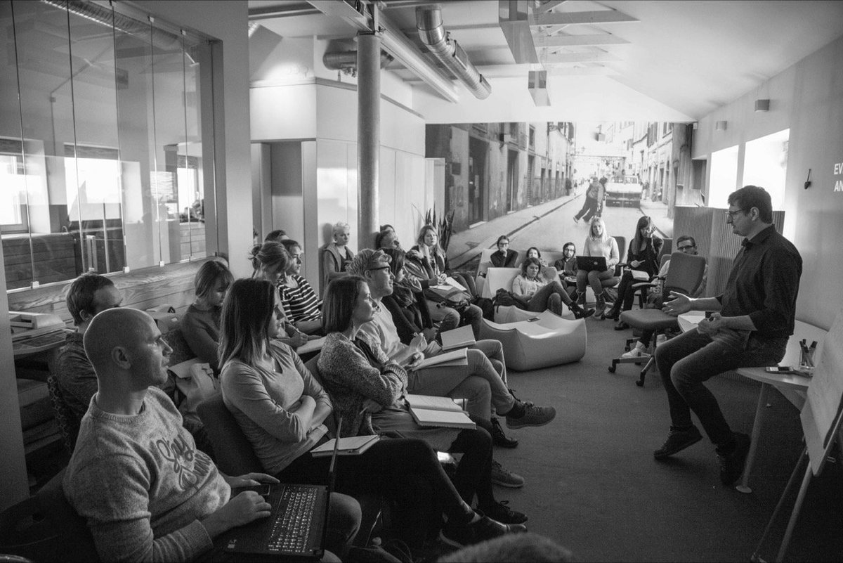 Everything's amazing &amp; nobody's happy. #LADCskola <a href="/MoozTalks/">!MOOZ</a> <a href="/E_Stendzenieks/">Eriks Stendzenieks</a> #louisck