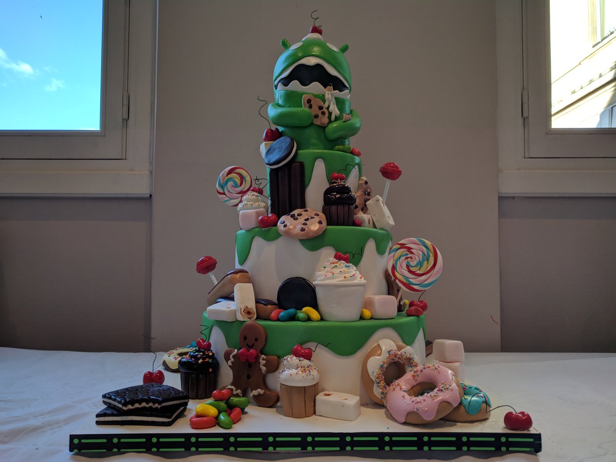 ParisAndroidUG's tweet photo. We've been asked a lot who made this awesome #AndroidBirthday cake π
Well look no further ππ @lacouronneduroi
Encore merci Γ eux π€ https://t.co/gVC1PbMJHo
