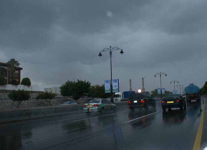 nashr_om's tweet photo. عمان نيوز : بشائر بهطول أمطار الخير مع بدايات شهر نوفمبر المجيد والله تعالى أعلم. https://t.co/mt60ykNn6p