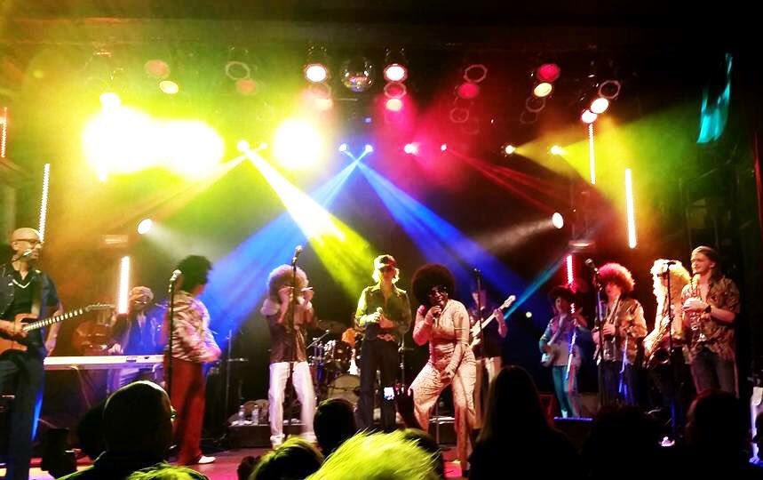ChunkoFunk2017's tweet image. Pullin' out all the stops @TheDanforthMH w smokin' 14 piece band, 6 VOCALISTS, @FORealDancers  BIGGEST FUNKIN' PARTY OF THE YEAR! #toronto