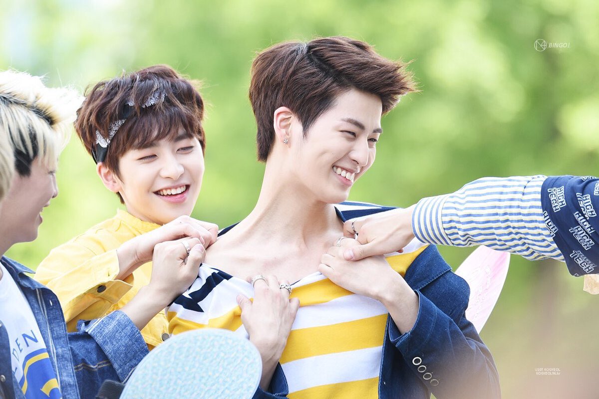 UP10TIONPlCS's tweet photo. — ©kogyeol96 🌟
#고결 #진후 #샤오 #KOGYEOL #JINHOO #XIAO #업텐션 #UP10TION https://t.co/JxTC55tOet