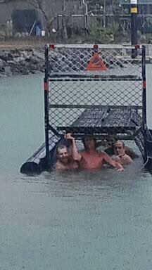 StevenJMiles's tweet photo. Srsly? The meat we put in these traps is bait. For crocodiles. Don’t swim in them! It’s stupid, and illegal. @qldpol @7NewsCairns https://t.co/nQsUZwI3Wc
