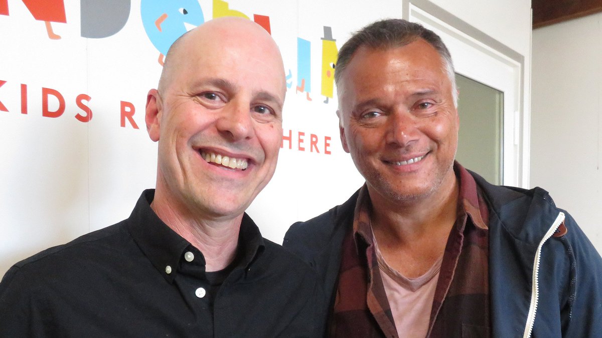 kinderlingradio's tweet photo. Listen back to Stan Grant's #RegressionSession with Barry Divola! He plays The Kinks, George Harrison + more
https://t.co/dXhC6QrhK7 https://t.co/wJneRziwLF
