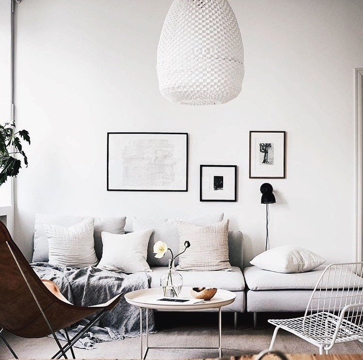 imframeholic's tweet photo. Nice wall there Hem med historia https://t.co/eBZKuZHnYf