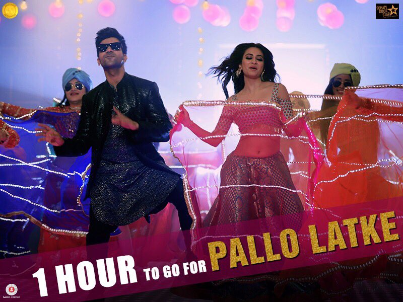 RajkummarRao's tweet photo. 1 hour to go for #PalloLatke. #ShaadiMainZaroorAana @kriti_official #10NovRelease https://t.co/064YwYThXV