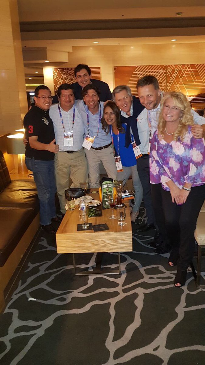vanessa_vma's tweet photo. #tdpartners17 great night with customers and AE's from Chile Argentina and Mexico #CLATeam https://t.co/CiddpgLnGF