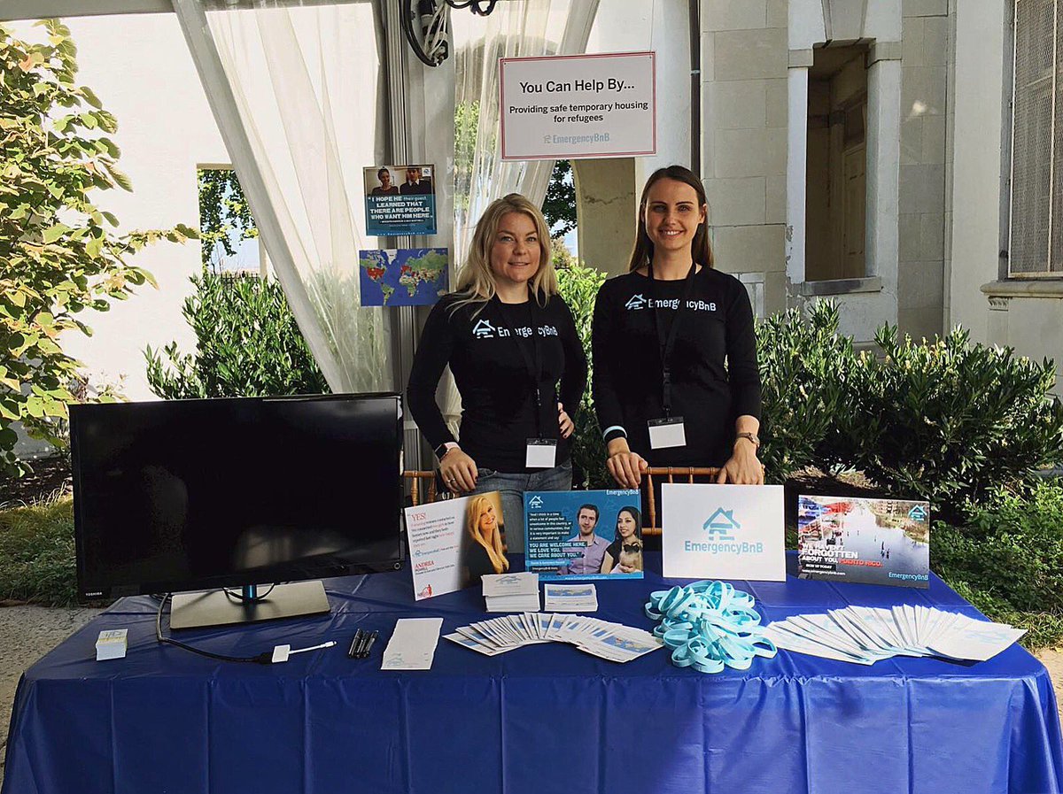 EmergencyBnB's tweet photo. #EmergencyBnB at the @SwedeAmerican 's "How Can I help?" event yesterday, with @AmericanRedCros , @UNRefugeeAgency &amp; other great Orgs 🇸🇪🇺🇸💙 https://t.co/L3cm0vLPlF