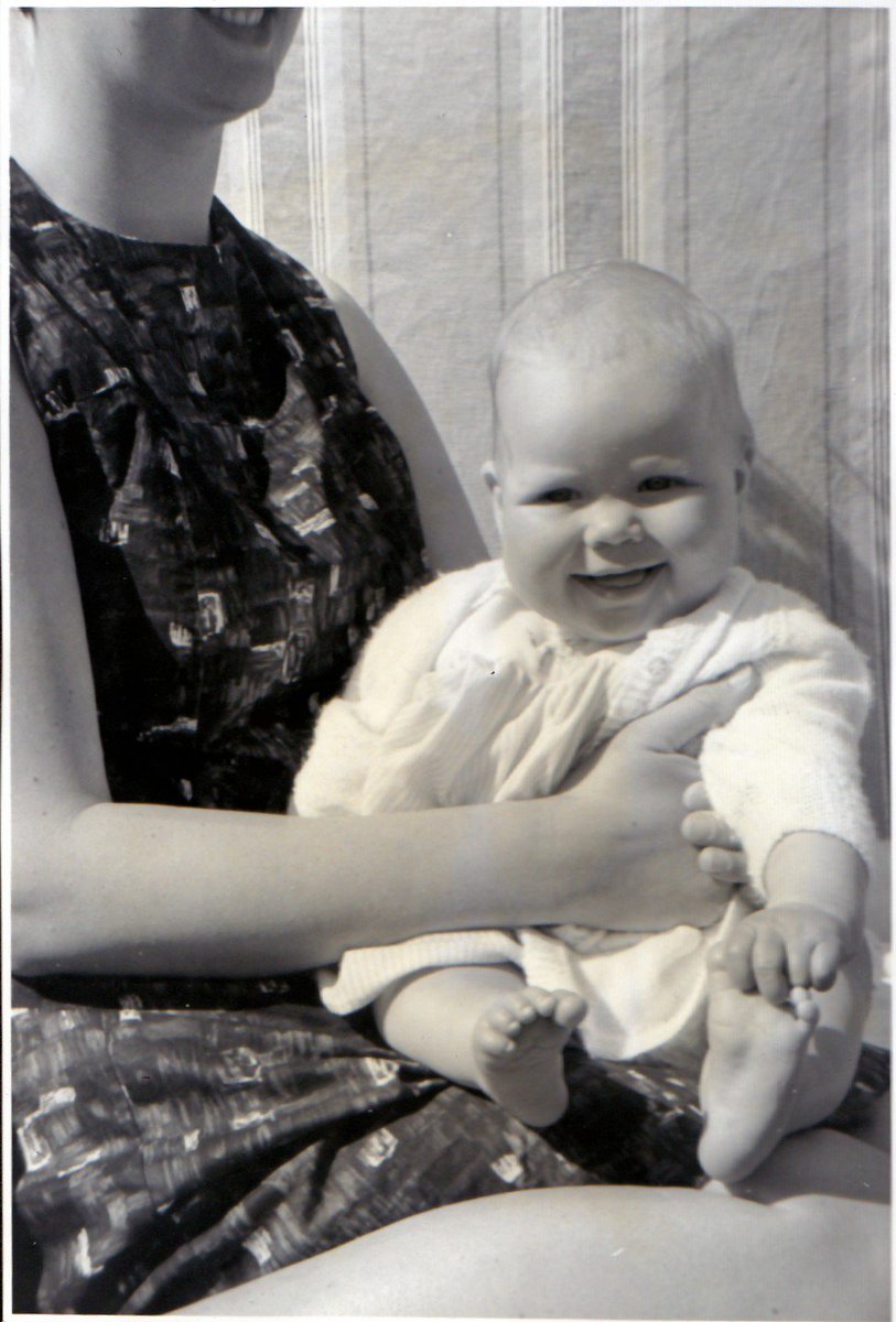 SalnPage's tweet photo. With Mummy in the warm, still air behind the #wind break. 1966. First time at the seaside. #VSS365 https://t.co/8978LU6MJo
