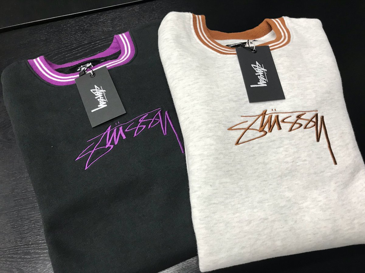 B-FLAT on Twitter: "【STUSSY】 STUSSYのトレーナー入荷しました スムースストックロゴを 刺繍で落とし込んだ