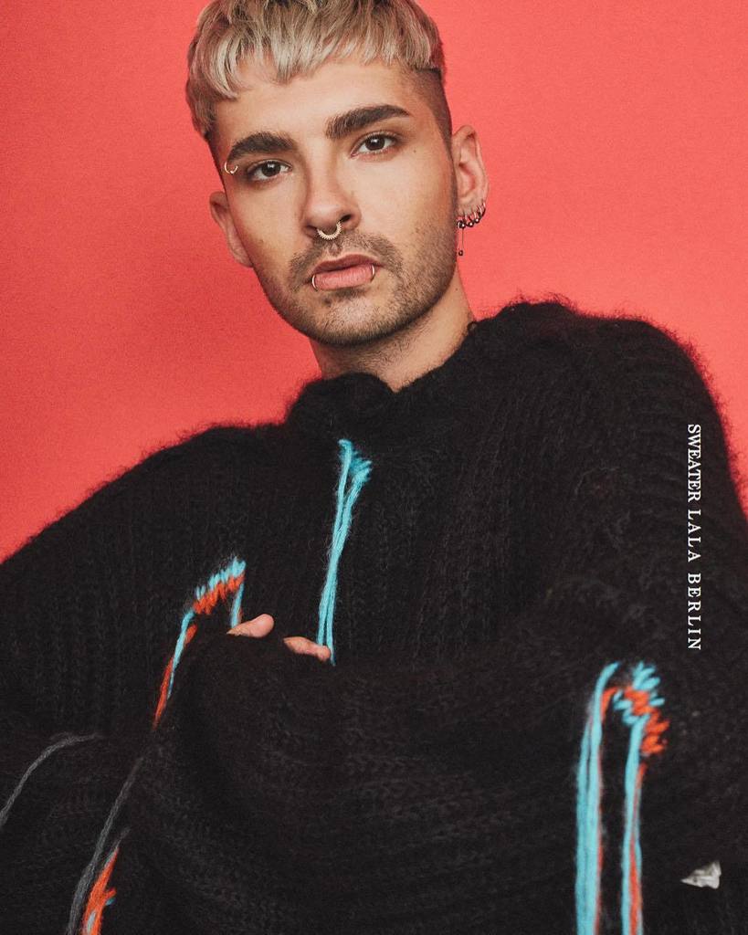 DMzSXKJWsAA223D.jpg (819×1024)