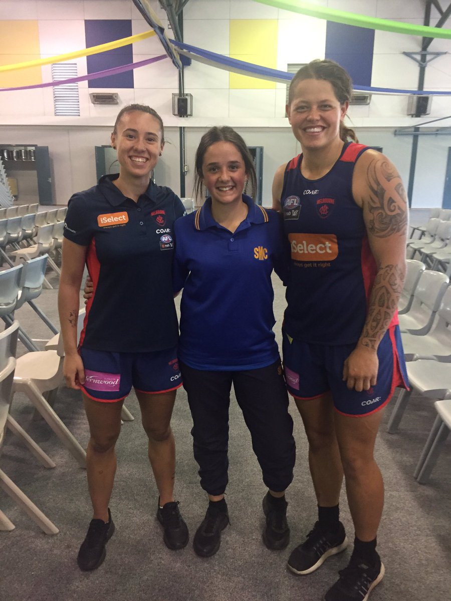 Met these 2 legends today!!!!👍🏼💖