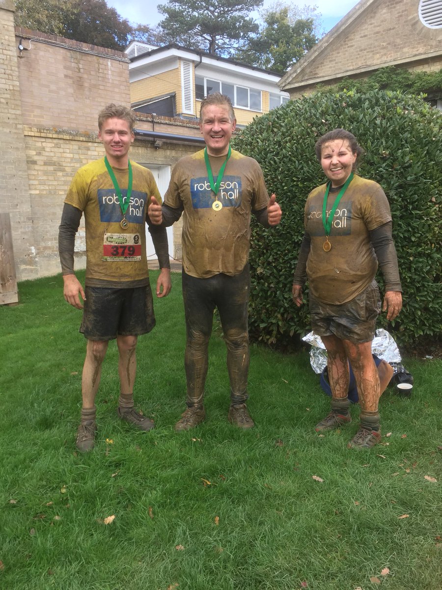 RobFranklin3's tweet photo. Congratulations to the @Robinson_Hall team who completed the gruelling #SwanbourneEndeavour  at the weekend #mudfunrun https://t.co/4aGyVOcQxD